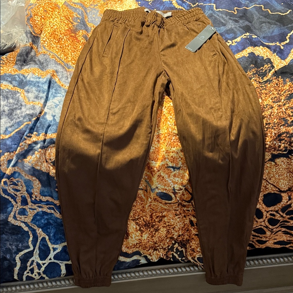 Tractr women’s Brown Joggers